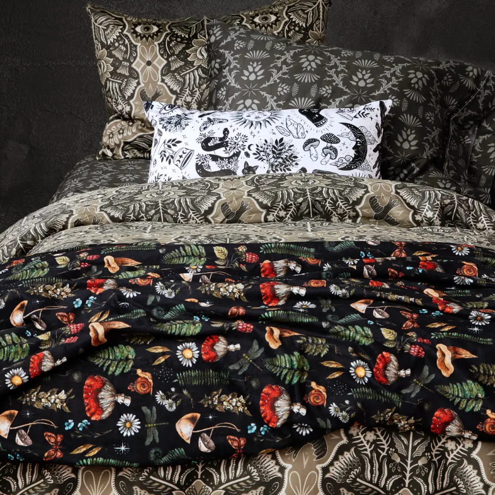 Gothic bedding set