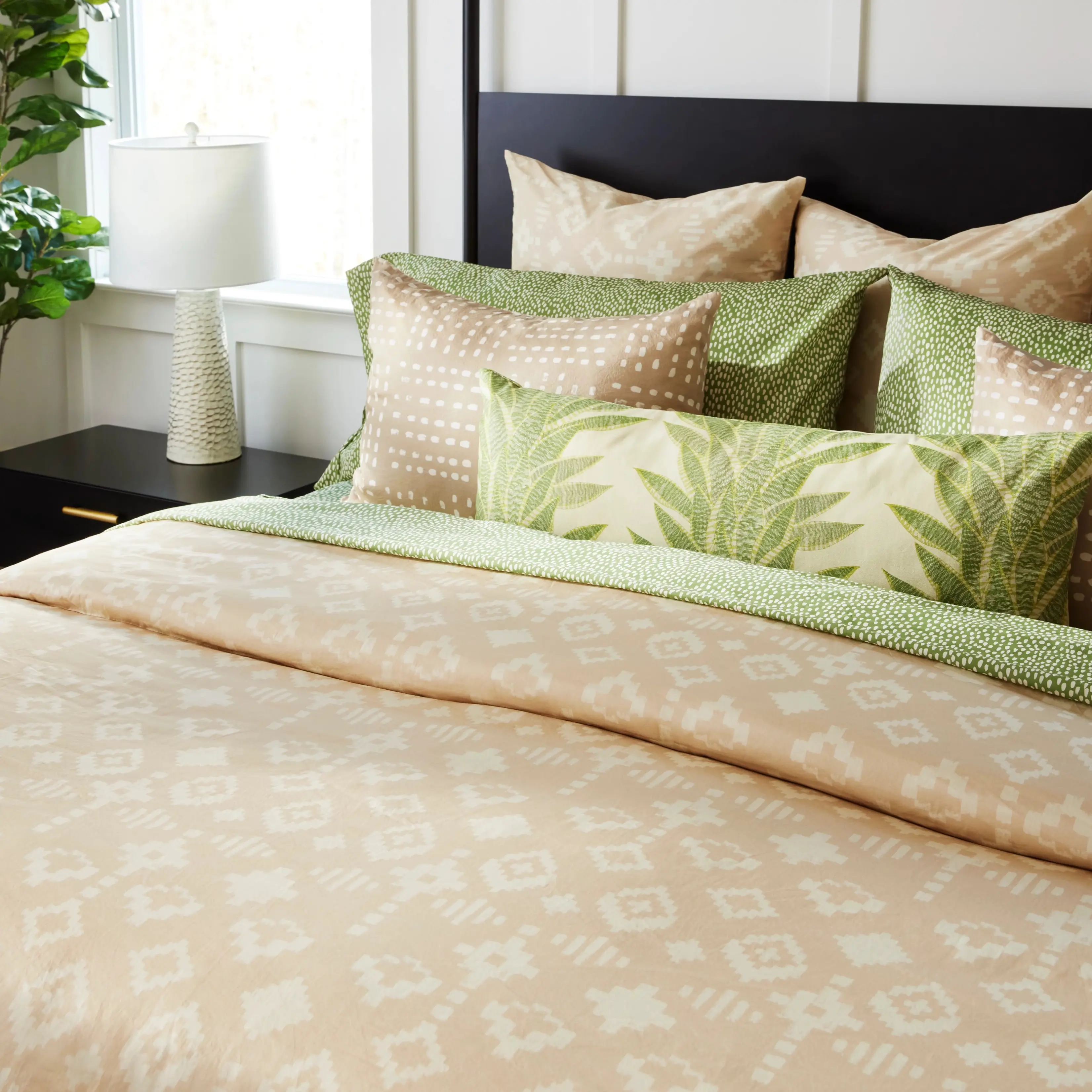 Neutral diamond duvet cover and bedding